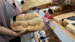 Perché non conviene comprare il pane a fette: gli esperti rivelano un motivo inaspettato