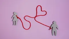 La teoria del filo invisibile: perché crediamo negli incontri predestinati